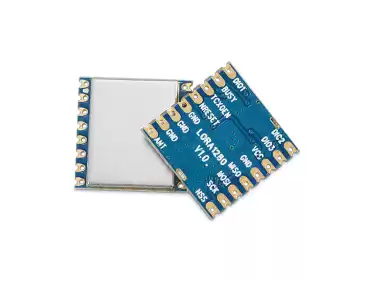 So reinigen Sie die Abschirmabdeckung des drahtlosen Transceivermoduls mit Staub