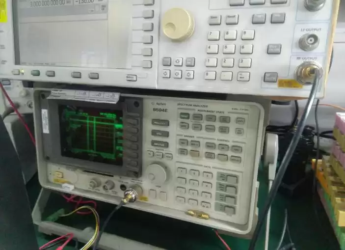 Agilent 8594E Spektrumanalysator
