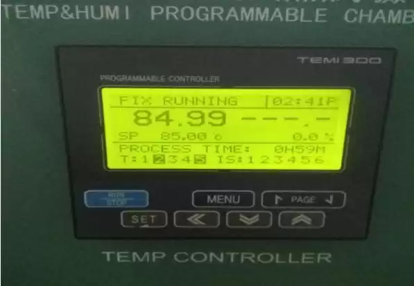 Stellen Sie den Thermostat auf 85° ein